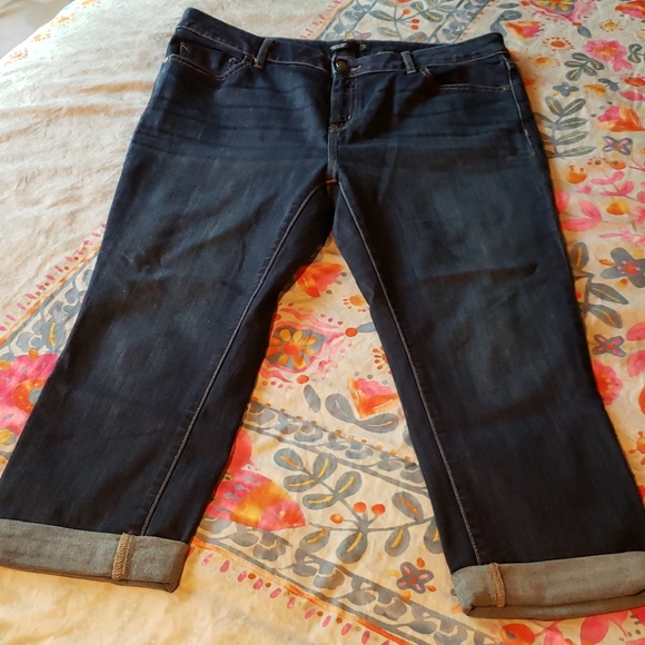 Simply Vera Denim Capri Pant - Sz 14P - Picture 1 of 7